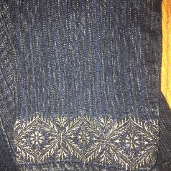 Denim Jean Jacket - Picture 3 of 5